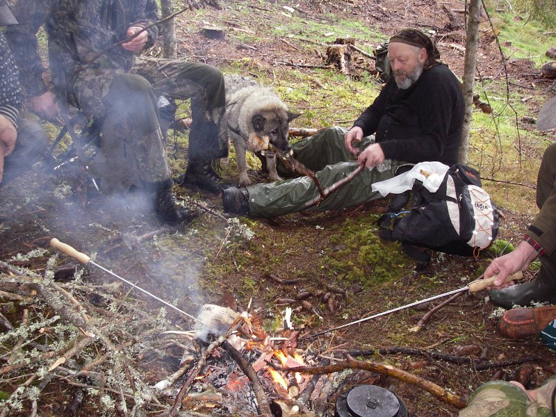 IMGP1889.JPG - Her er det flæsksteiking i stor stil