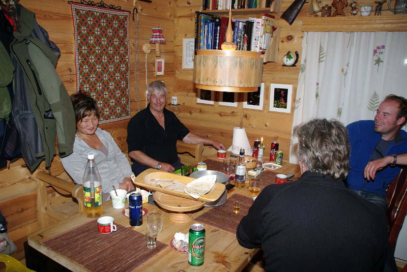 IMGP5763.JPG - Kona til Stein, hu Heran kom når det lei litt på kvelden, - for å gjøre tjeneste som sjåfør. Hun var også glad i rakfisk