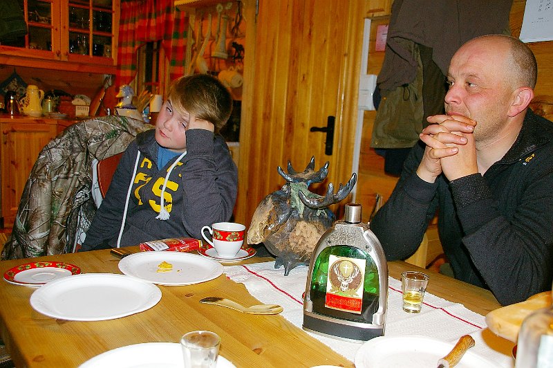 IMGP6756.JPG - Sverre, Manivald, Jägemeisterkaraffel'n hass Petter Jøsås og Henrik