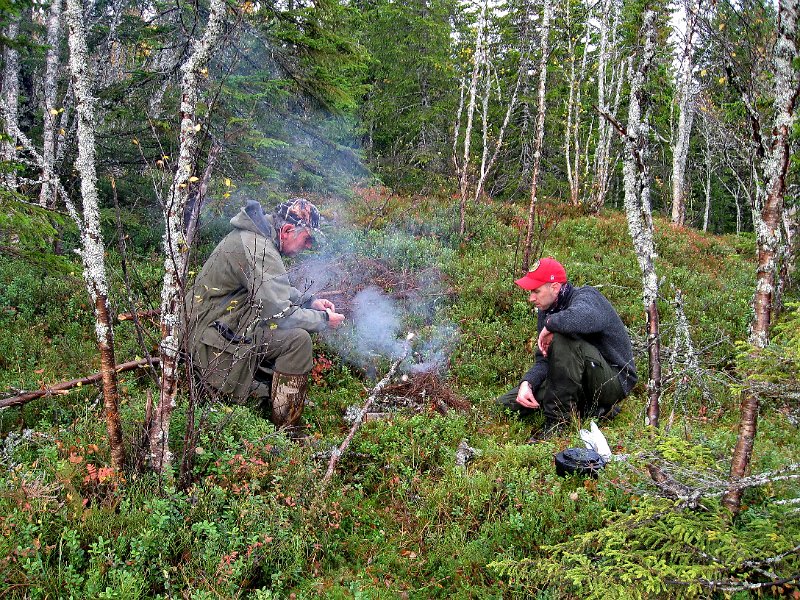 IMG_2986.JPG - Sjølsgt vart det kaffekok ved kalvfallet