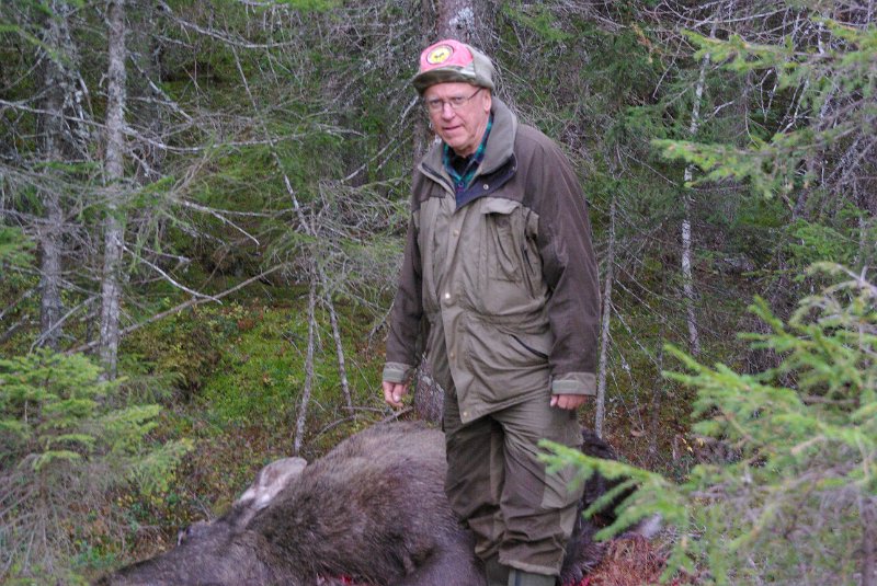 Imgp8945.jpg - Odd konstaterer at Indre Venna Elgjaktlag er ferdig med elgjakta for 2014
